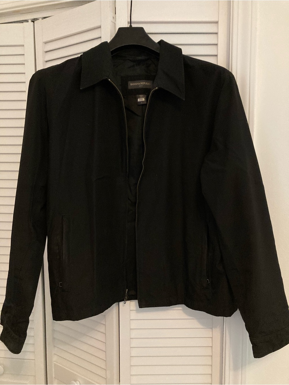 Banana Republic Men’s Black Lightweight Zip Jacket